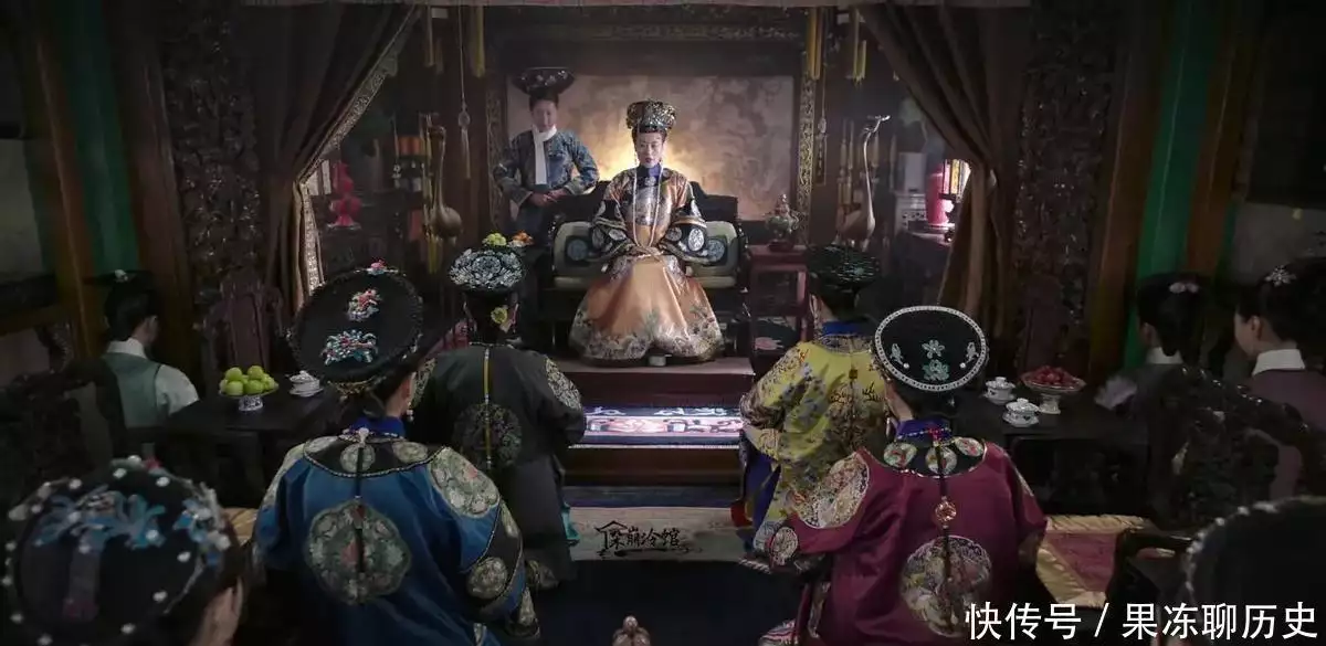 后宫好乱txt下载_后宫温水煮青蛙式规训_肉够吃自由没份