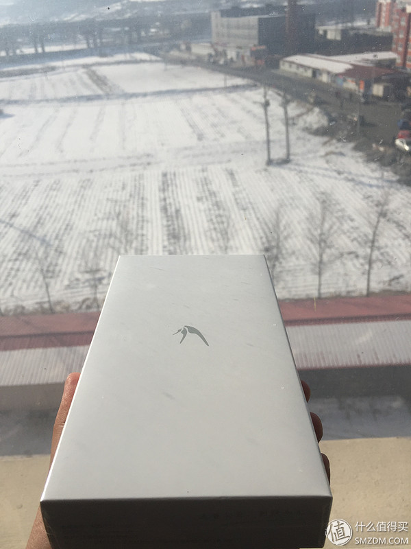 就是非常！正方形！方便！啊！ ——迅雷家庭网络存储：下载宝